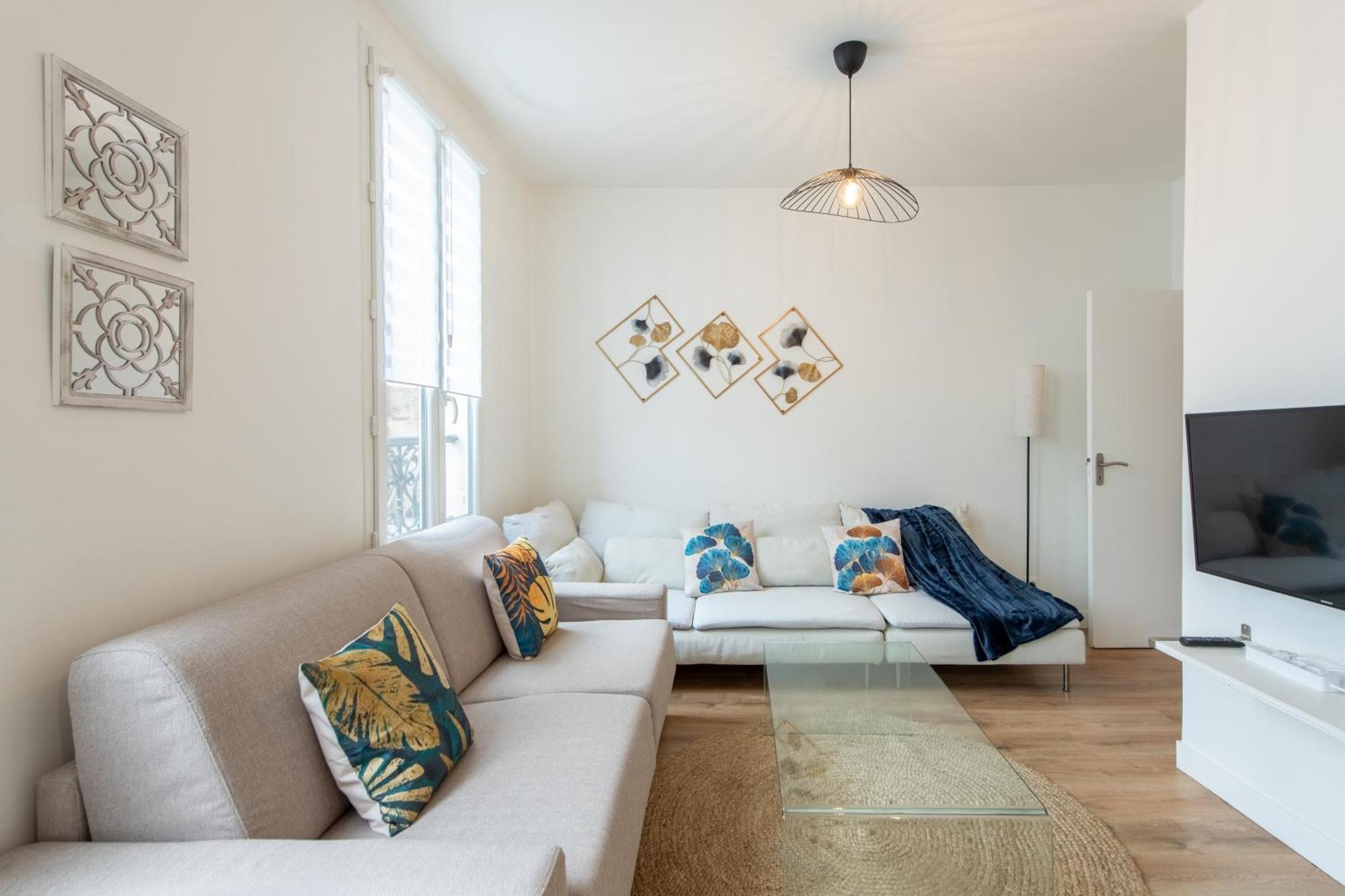Spacious And Bright 2-Bedroom Large Apartment Very Close To Paris - Near Metro ボローニュ・ビランクー エクステリア 写真