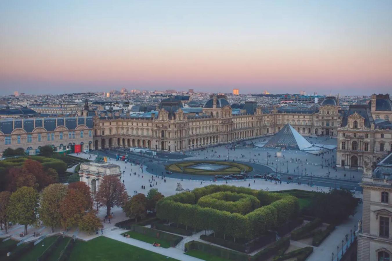 Spacious And Bright 2-Bedroom Large Apartment Very Close To Paris - Near Metro ボローニュ・ビランクー エクステリア 写真