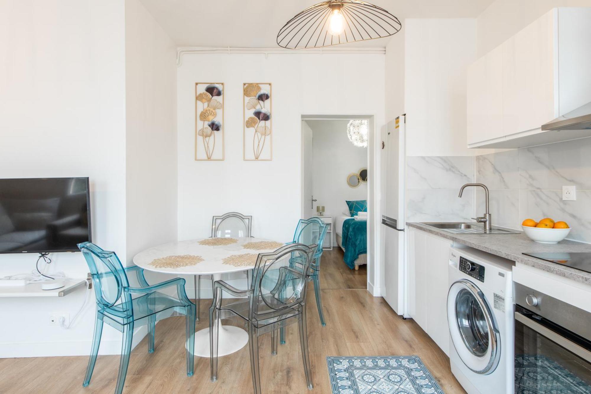 Spacious And Bright 2-Bedroom Large Apartment Very Close To Paris - Near Metro ボローニュ・ビランクー エクステリア 写真