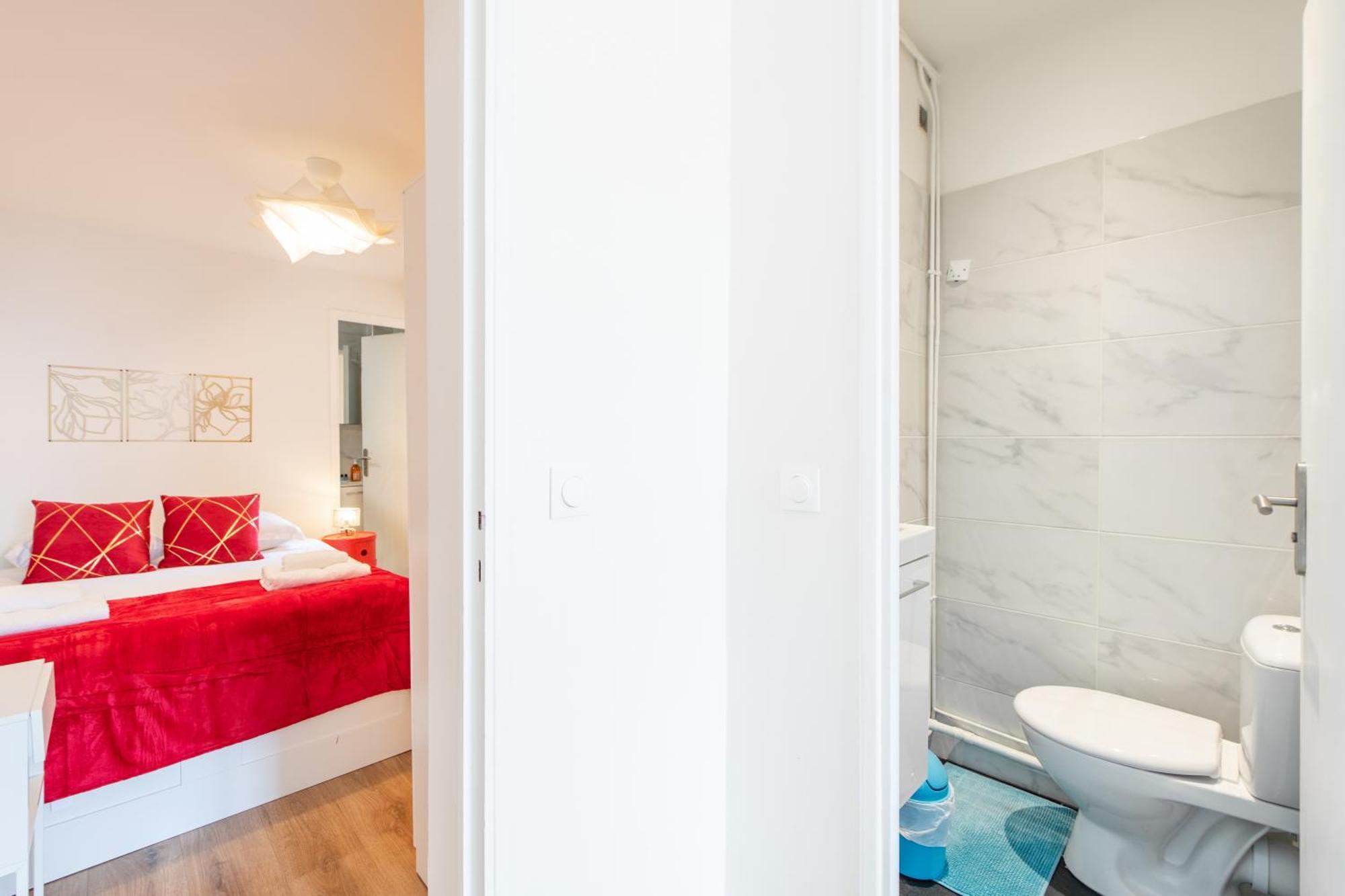 Spacious And Bright 2-Bedroom Large Apartment Very Close To Paris - Near Metro ボローニュ・ビランクー エクステリア 写真