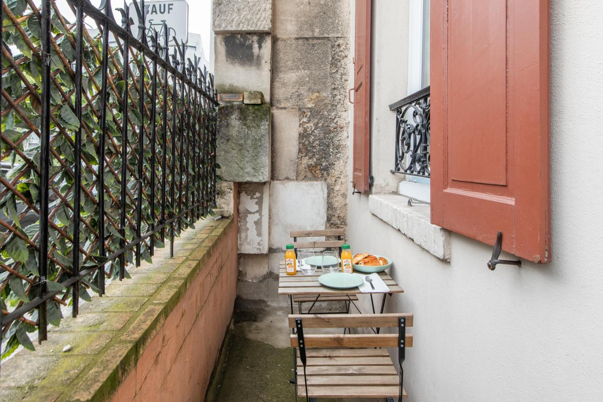 Spacious And Bright 2-Bedroom Large Apartment Very Close To Paris - Near Metro ボローニュ・ビランクー エクステリア 写真